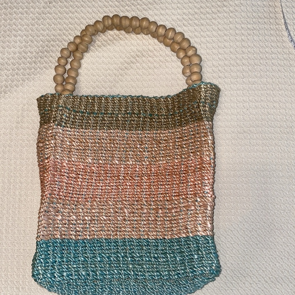 Straw bag